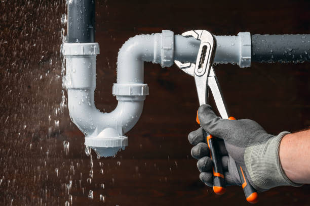 Professional Sewer Line Repair technician working in Elizabethport, NJ